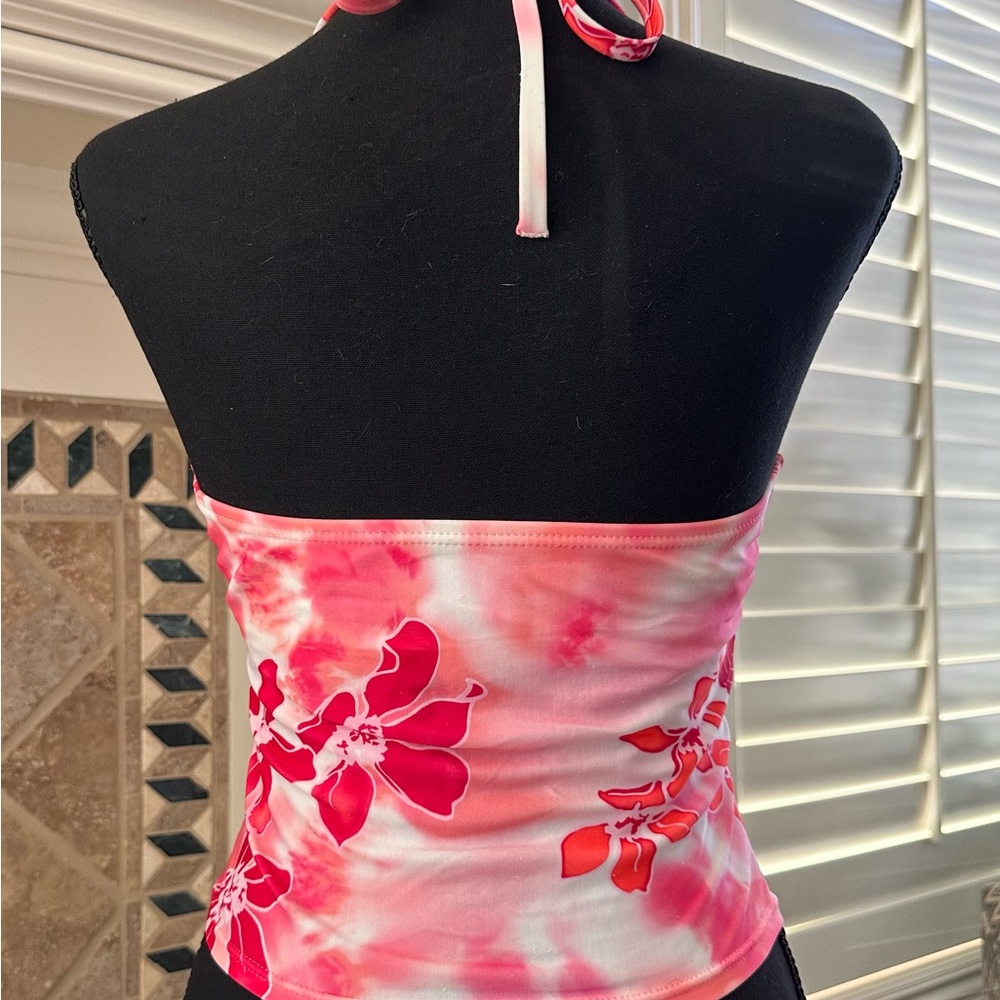 Malibu swim top, medium - Picture 2 of 5